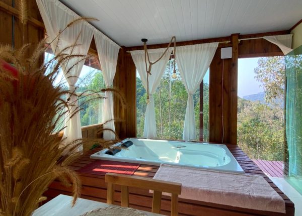 01acbffe-9cb2-4e78-8d5b-819394bb33a4