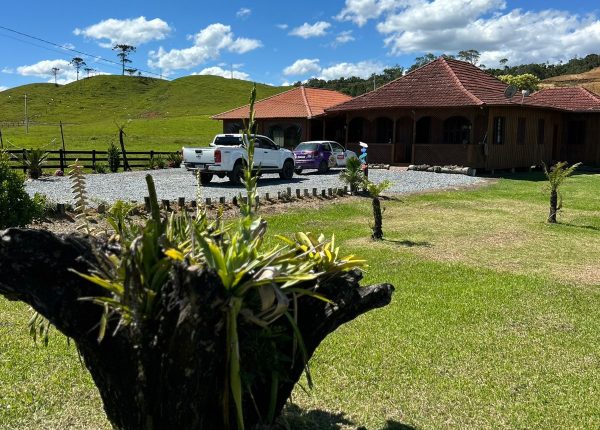 5749c344-9ac5-47c0-b730-765fb1bb2f79