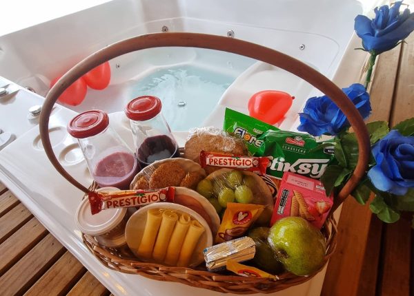 bf6676a9-b785-4e42-95ce-1848edbaacae